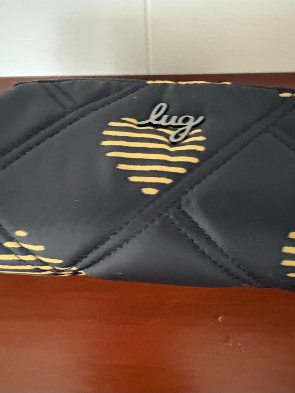 Lug BOBSLED XL Black Quilted Eyeglass Case Hearts Gold Zip Top Clip Cosmetic Bag - Picture 3 of 10